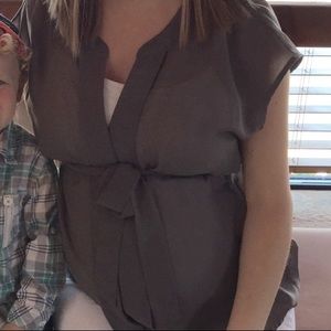 Motherhood Maternity Shear Gray blouse size medium